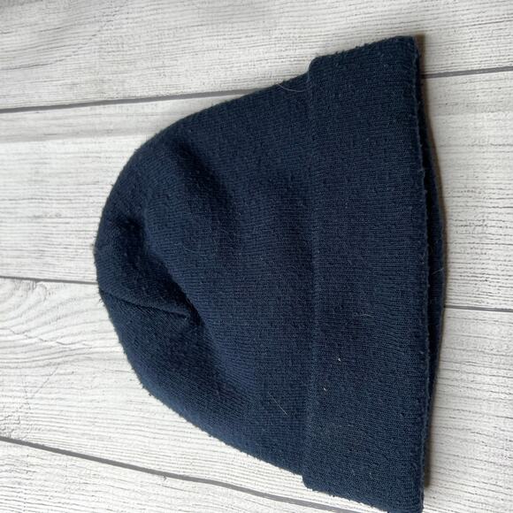 The North Face Navy Blue Beeanie Winter Hat - Picture 3 of 3